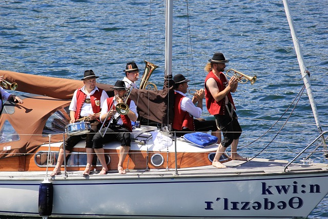 世体：根据规则巴萨依旧无法参加世俱杯，递补队预计是美洲队.